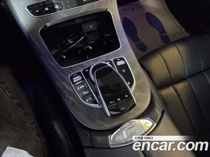 Mercedes-Benz E-Class, 2021 — миниатюра 18