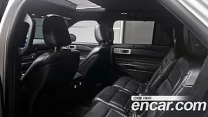 Ford Explorer, 2020 — миниатюра 13