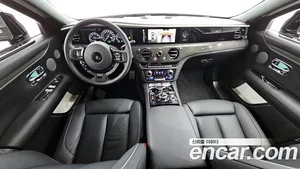 Rolls-Royce Ghost, 2023 — миниатюра 7