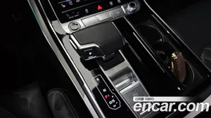 Audi Q8, 2023 — миниатюра 9