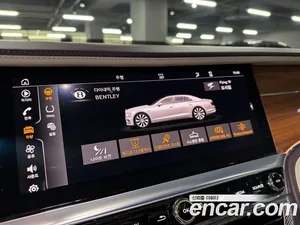 Bentley Flying Spur, 2021 — миниатюра 9