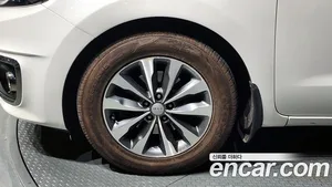 Kia Carnival, 2015 — миниатюра 5