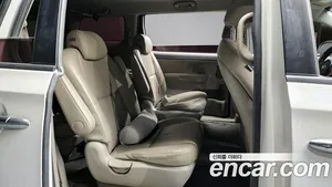 Kia Carnival, 2015 — миниатюра 13