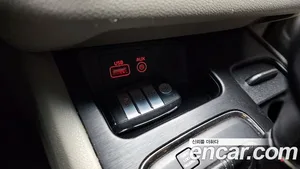 Kia Carnival, 2015 — миниатюра 18