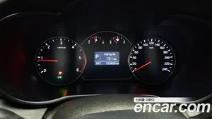 Kia Carens, 2015 — миниатюра 8