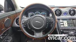 Jaguar XJ, 2013 — миниатюра 13