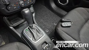 Jeep Renegade, 2021 — миниатюра 9
