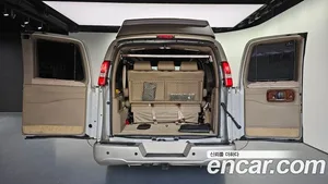 Chevrolet Express Van, 2019 — миниатюра 20