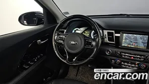 Kia Niro, 2018 — миниатюра 13