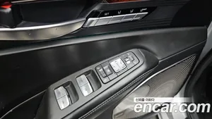 Genesis EQ900, 2016 — миниатюра 13