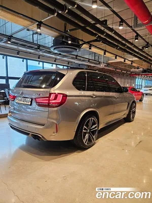 BMW X5M, 2017 — миниатюра 5
