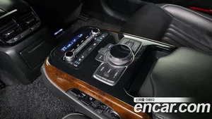 Genesis EQ900, 2016 — миниатюра 18