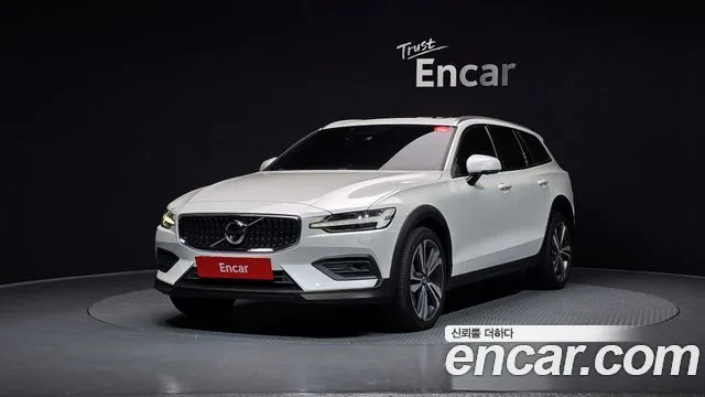 Volvo V60, 2020 — фото автомобиля из Кореи