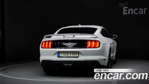 Ford Mustang, 2021 — миниатюра 4