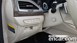 Genesis G90, 2019 — миниатюра 16