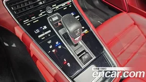 Porsche Panamera, 2022 — миниатюра 9