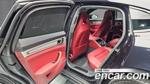 Porsche Panamera, 2022 — миниатюра 17