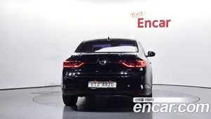 Renault SM6, 2016 — миниатюра 4