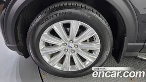 Ford Explorer, 2021 — миниатюра 5