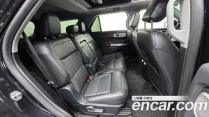 Ford Explorer, 2021 — миниатюра 19
