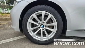 BMW 3-Series, 2017 — миниатюра 5