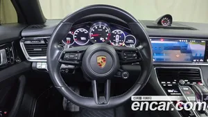 Porsche Panamera, 2021 — миниатюра 13