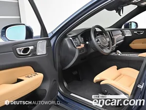 Volvo XC60, 2023 — миниатюра 11