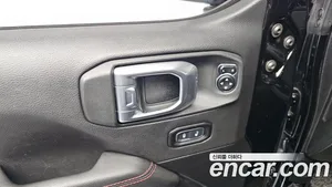 Jeep Wrangler, 2021 — миниатюра 18