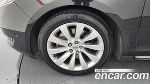 Lincoln MKS, 2013 — миниатюра 5