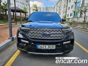 Ford Explorer, 2021 — миниатюра 3