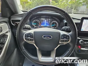 Ford Explorer, 2021 — миниатюра 11