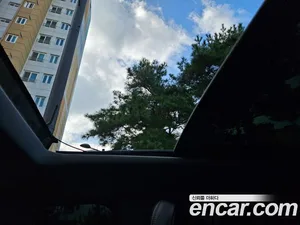Ford Explorer, 2021 — миниатюра 17
