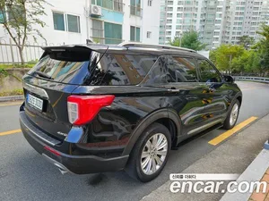 Ford Explorer, 2021 — миниатюра 18