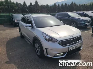 Kia Niro, 2018 — миниатюра 3