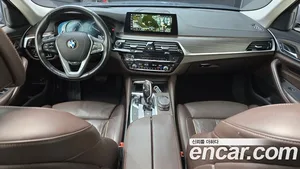 BMW 5-Series, 2018 — миниатюра 7