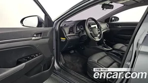 Hyundai Avante, 2017 — миниатюра 12