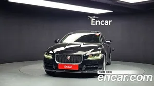 Jaguar XE, 2018 — миниатюра 3