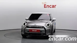 Mini Cooper, 2023 — миниатюра 3