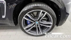 BMW X6M, 2018 — миниатюра 5