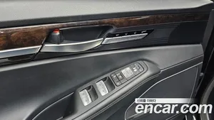 Genesis G90, 2019 — миниатюра 16
