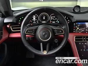Porsche Taycan, 2025 — миниатюра 13
