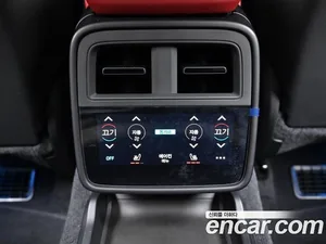 Porsche Taycan, 2025 — миниатюра 16