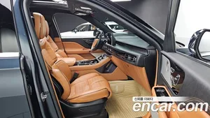 Lincoln Aviator, 2022 — миниатюра 10