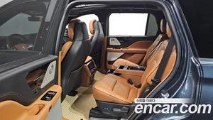 Lincoln Aviator, 2022 — миниатюра 16