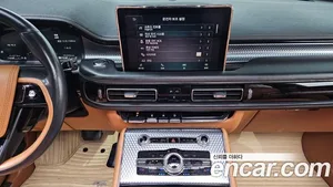 Lincoln Aviator, 2022 — миниатюра 18