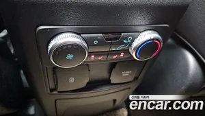 Ford Explorer, 2022 — миниатюра 17
