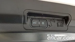 Ford Explorer, 2022 — миниатюра 18