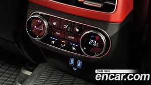 Genesis GV70, 2023 — миниатюра 17