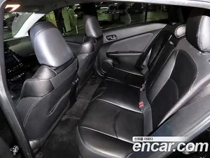 Toyota Prius, 2022 — миниатюра 7