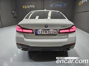 BMW 5-Series, 2022 — миниатюра 4